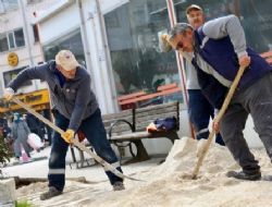 Gemlik Çarşı Meydanına Estetik Düzenleme